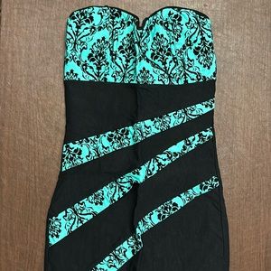 Sweetheart neckline mini dress